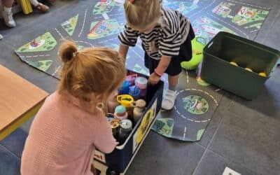 Met mijn tasje naar mijn klasje!