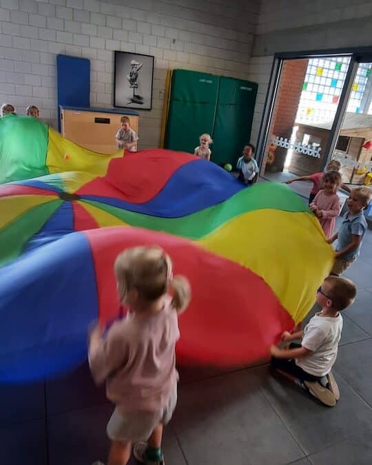 Spelletjes met de parachute