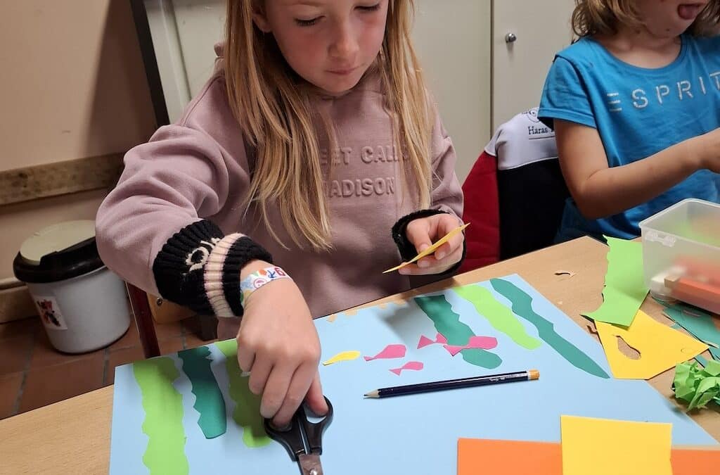 Muzo: De nieuwe klas. Een school vissen.