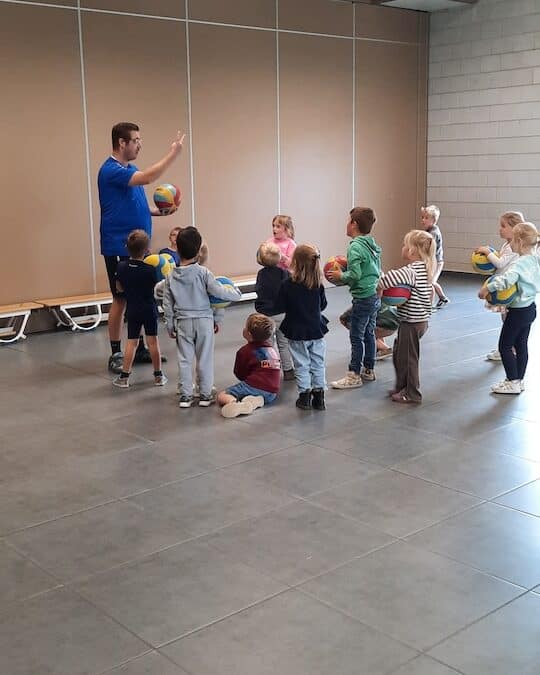 Initiatieles volleybal