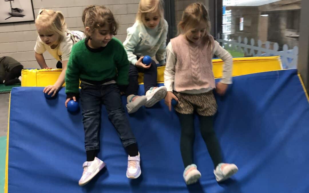 We brengen de sneeuwballen naar de juiste plaats